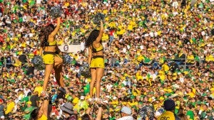 Oregon cheerleaders getting the crowd excited