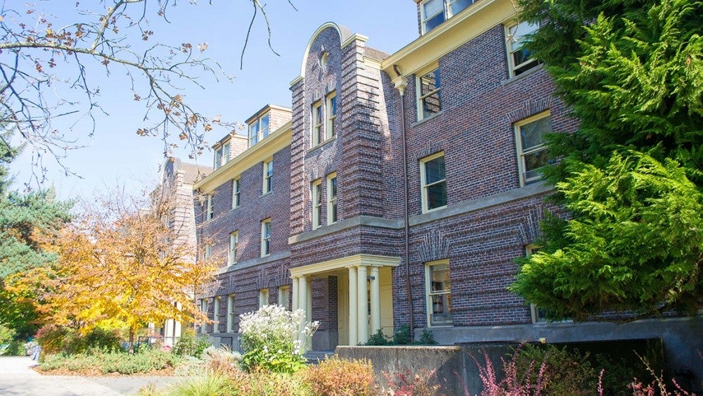 friendly hall at the uo campus