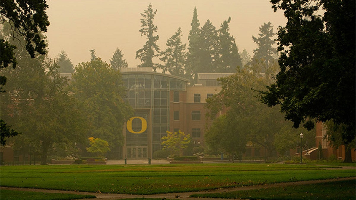 the Lillis Business Complex on the Eugene Campus on a smoky day